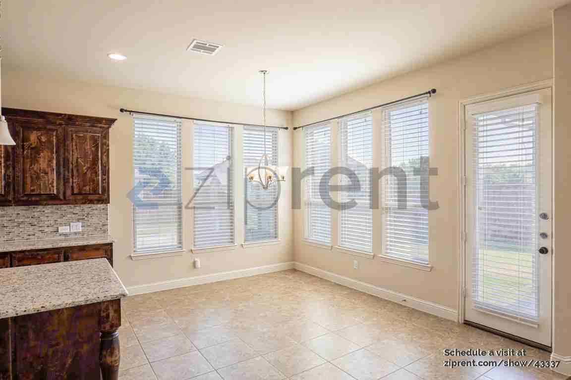 232 Whitewing Ln - Photo 5 of 36