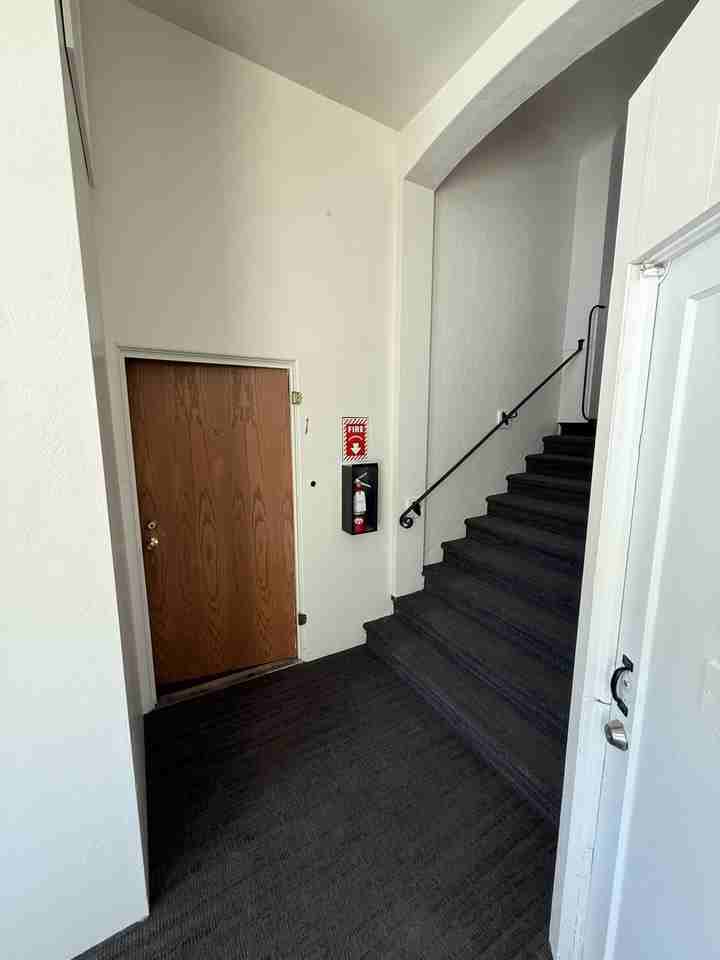 1440 Victorian Avenue #1 - Photo 2 of 18