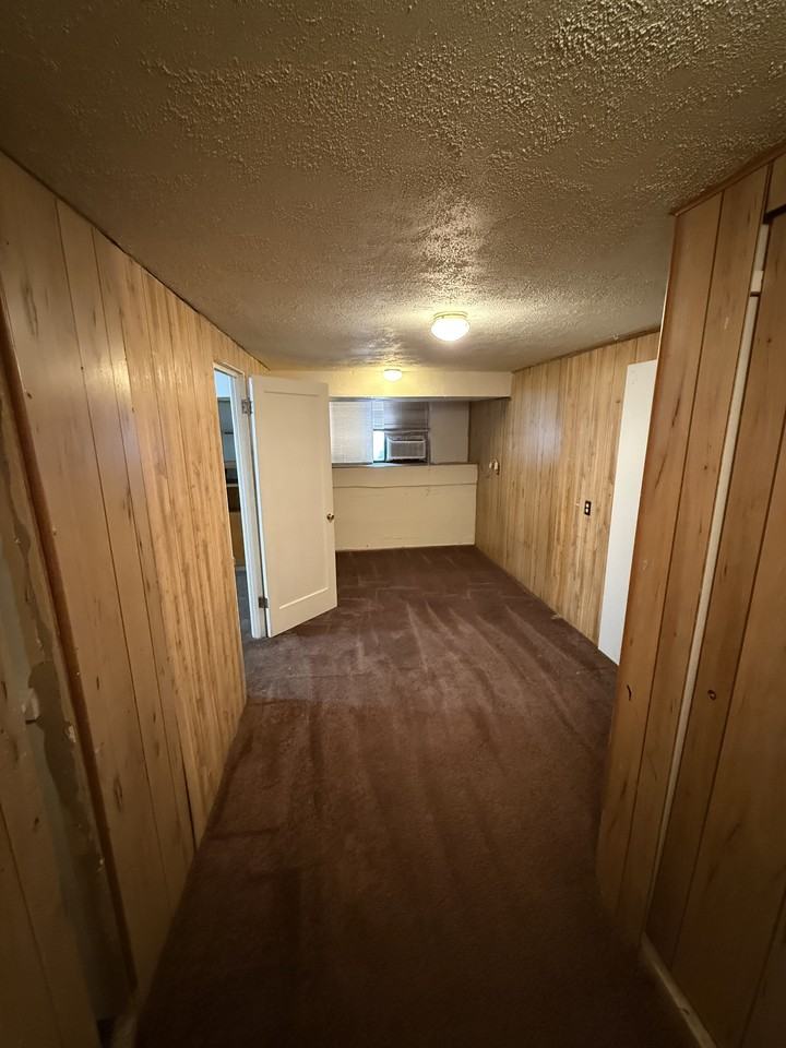 1440 Victorian Avenue #1 - Photo 3 of 18