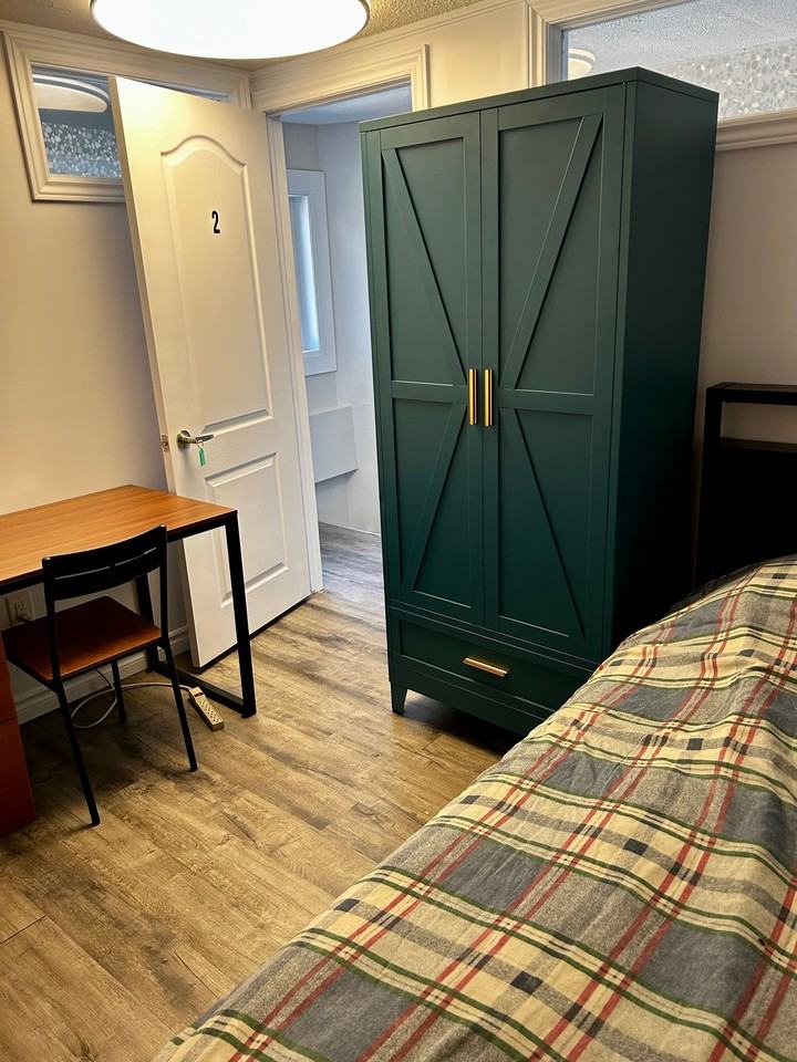 147 Charles Street - Photo 2 of 22