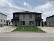 5120 Rue Descartes - Photo 1 of 1