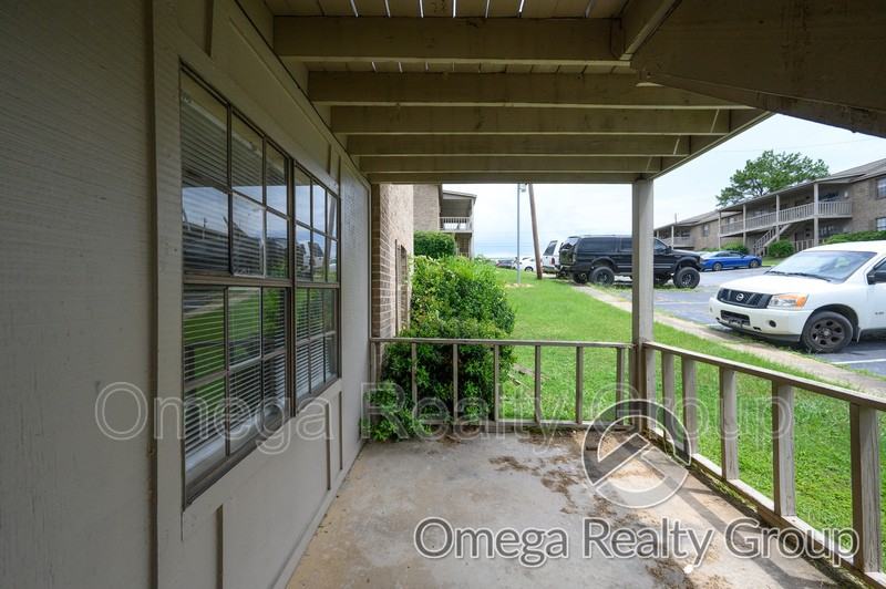901 25th Ave #D1 - Photo 2 of 24