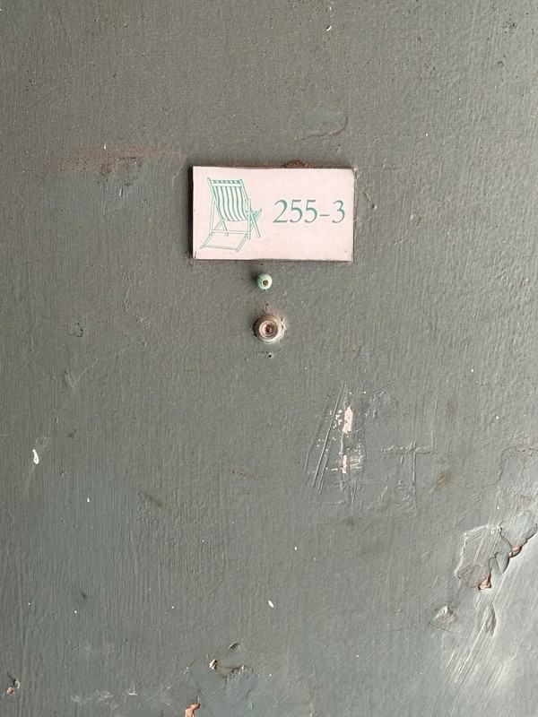 255 W Ocean View Ave - Photo 2 of 8