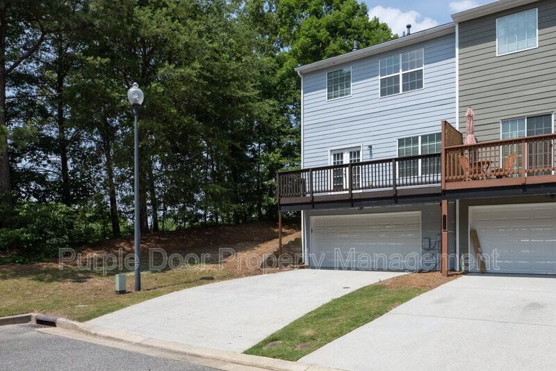 1214 Charleston Ct - Photo 5 of 35