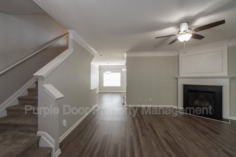 1214 Charleston Ct - Photo 7 of 35