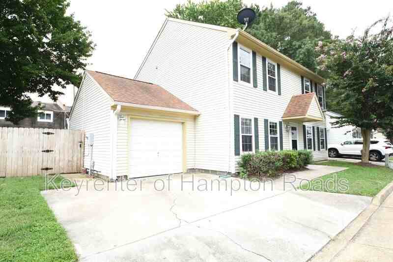 192 S Hall Way - Photo 3 of 42