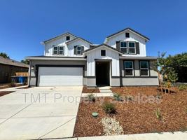 featured image of 1372 Redford Way