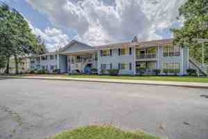 featured image of 1 Saint George Blvd