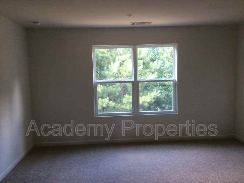 1627 Larkspur Trl - Photo 6 of 14