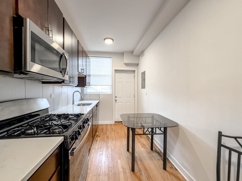 4405 N Kimball Ave #3 - Photo 3 of 21