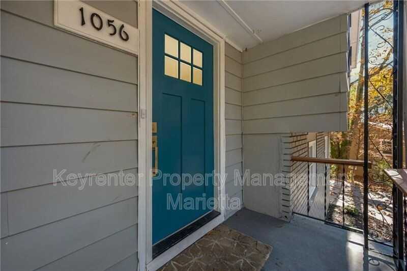 1056 Azalea Cir - Photo 7 of 35