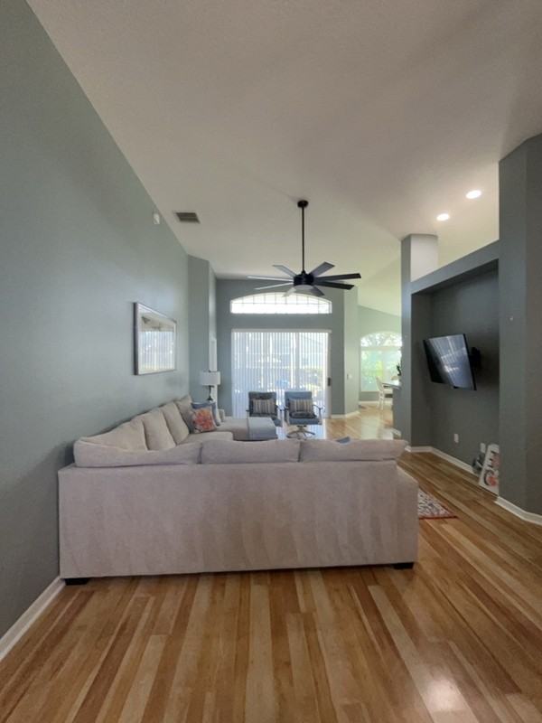 116 Fleming Ln - Photo 3 of 29