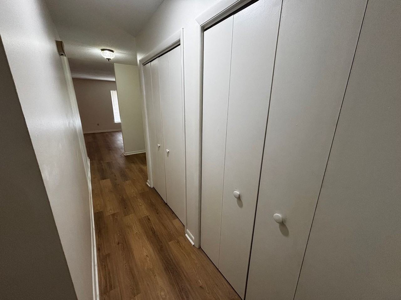 496 Lake Rd - Photo 7 of 18