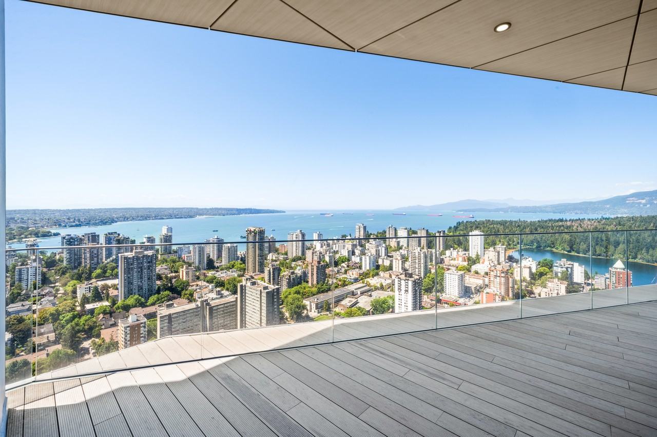 1568 Alberni Street - Photo 20