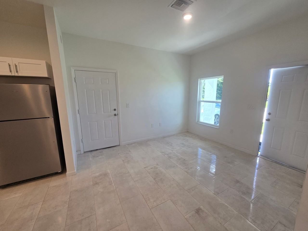 2517 29th St Sw - Photo 6 of 26