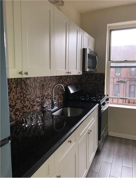 6409 Bay Pkwy #6 - Photo 2 of 6