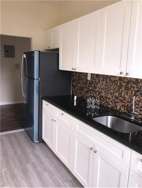 6409 Bay Pkwy #6 - Photo 3 of 6