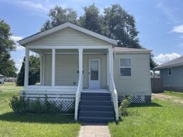 featured image of 2422 Stafford St #NA