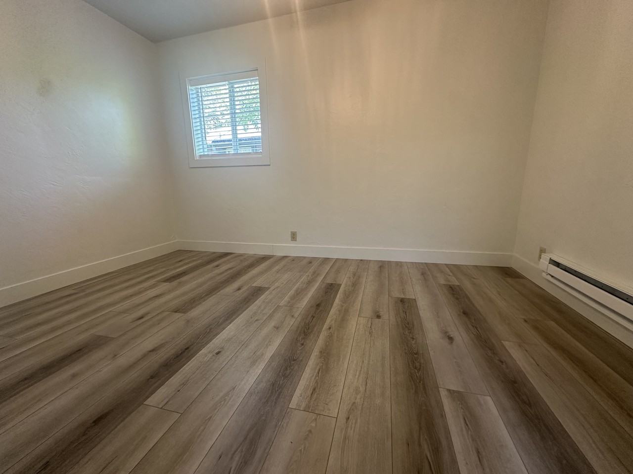 1012 Niantic St #1016 - Photo 6 of 16