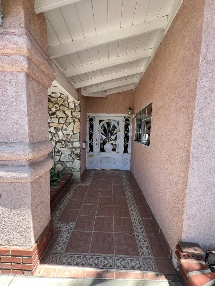 10210 Hayvenhurst Ave #NA - Photo 2 of 28