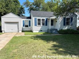 6913 E 5th St #NA - Photo 1 of 1