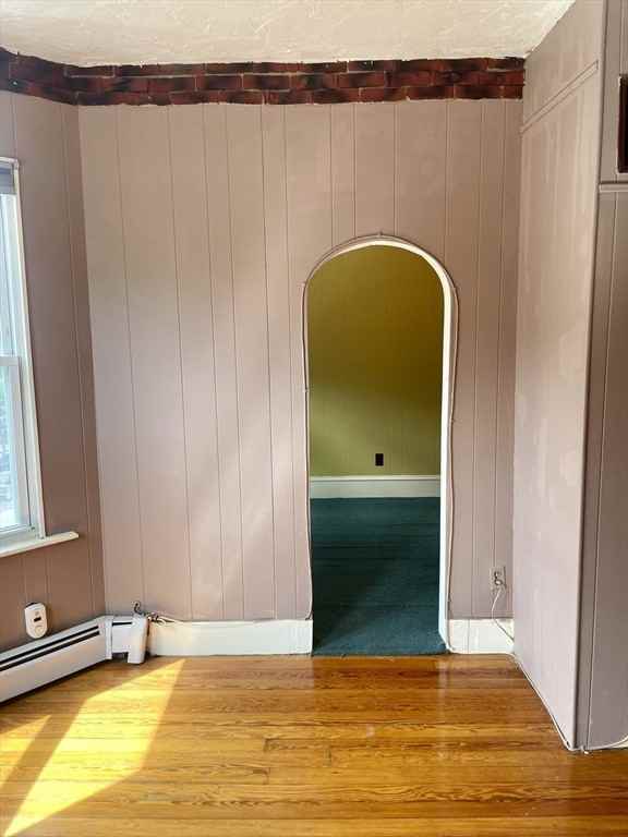 136 Saratoga St #2 - Photo 6 of 17