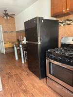 featured image of 689 Seneca Ave #3R