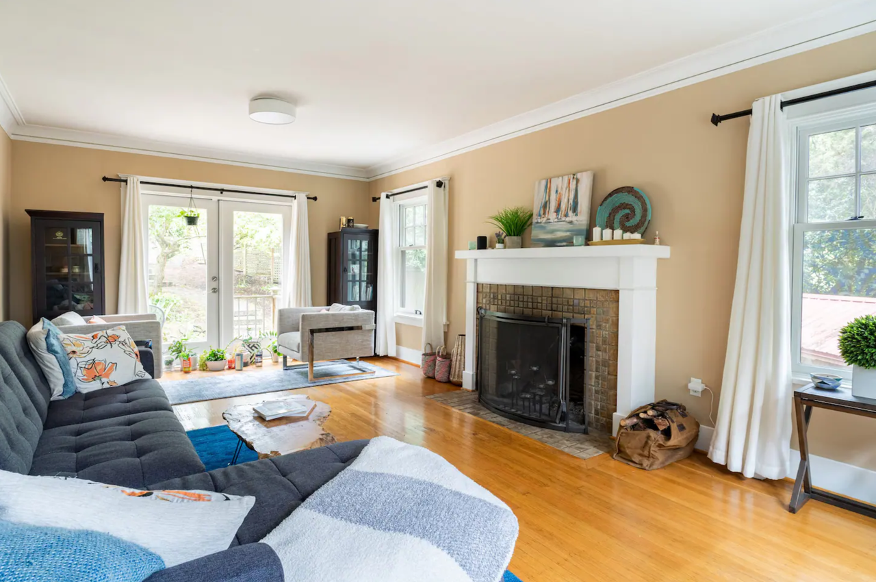 1601 Interlaken Pl E #NA - Photo 3 of 27
