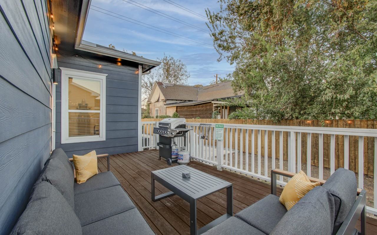 410 James St #NA - Photo 2 of 45