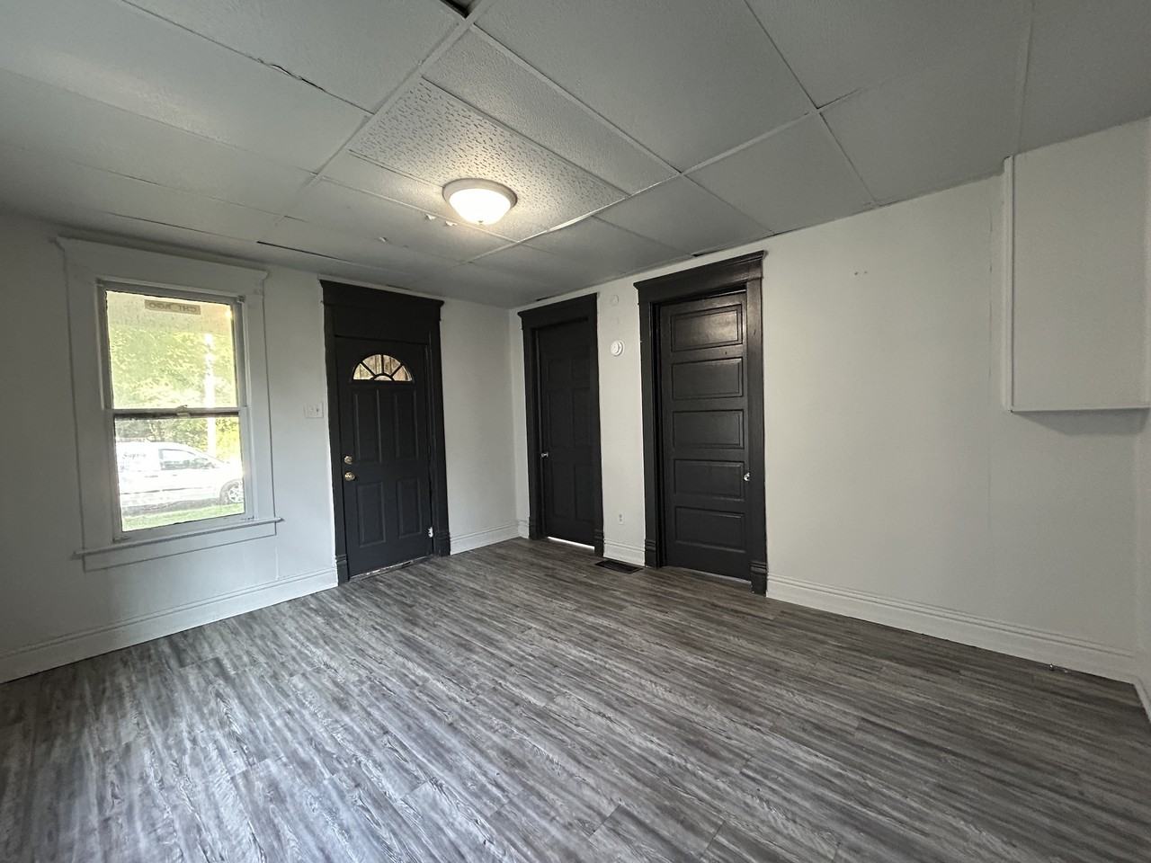 907 Jewell St #5 - Photo 2 of 17