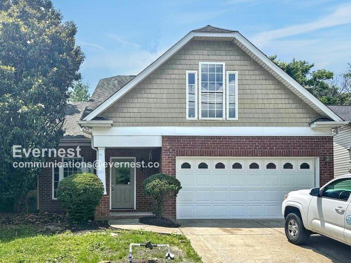 5005 Cobblestone Creek Dr - Photo 2 of 37