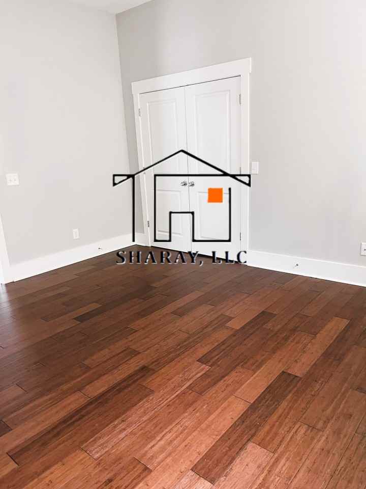 510 E 40th Street Lower - Photo 6 of 15