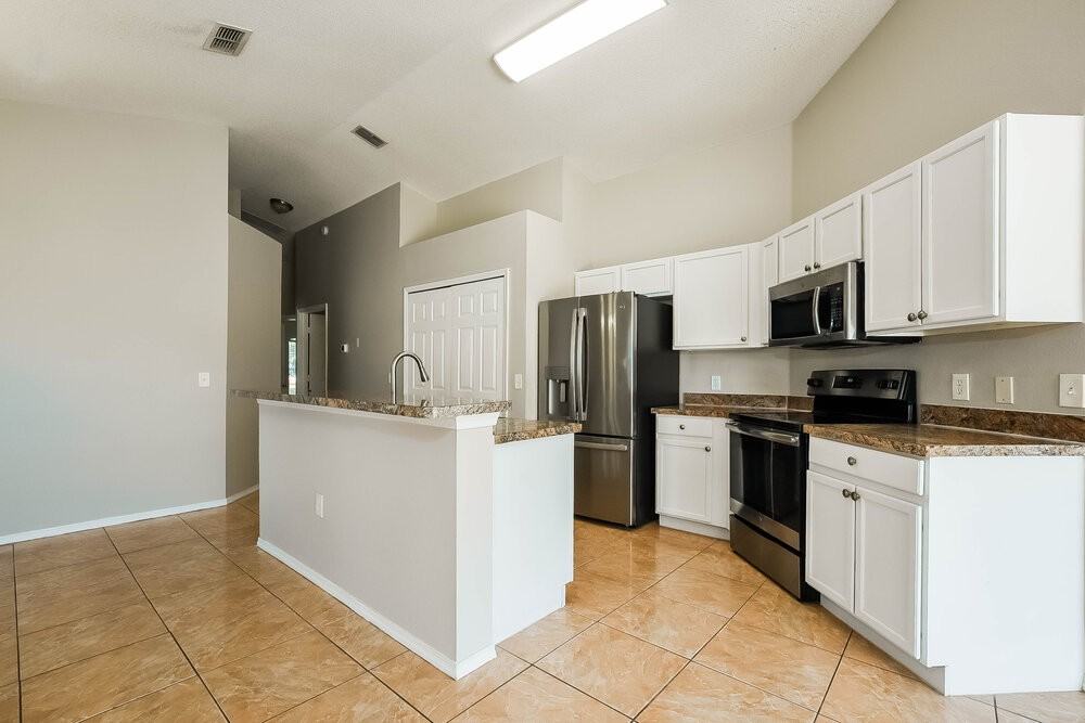 2160 Jessa Dr - Photo 6 of 16