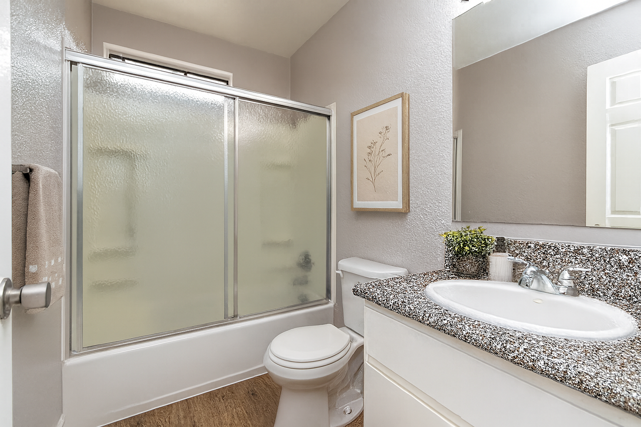 ONE MONTH FREE! - Photo 3 of 28