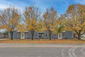 featured image of 1719 Dewey St