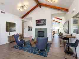 featured image of 215 Walterscheid Boulevard