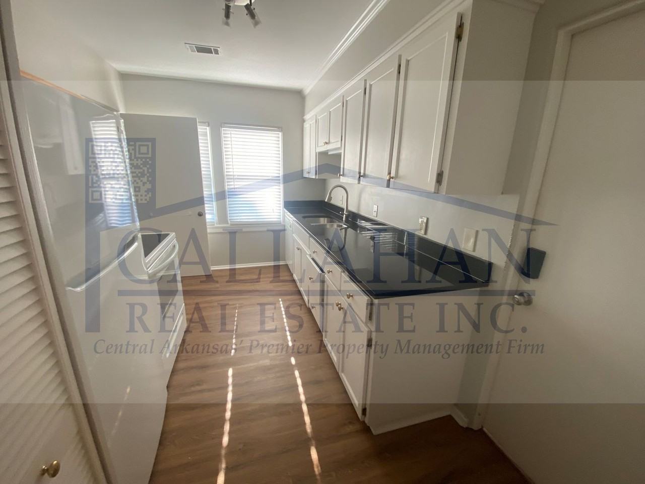 137 Crestview Dr - Photo 5 of 13