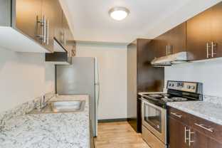 S0607 - Roseland Apartments - Photo 1 of 1