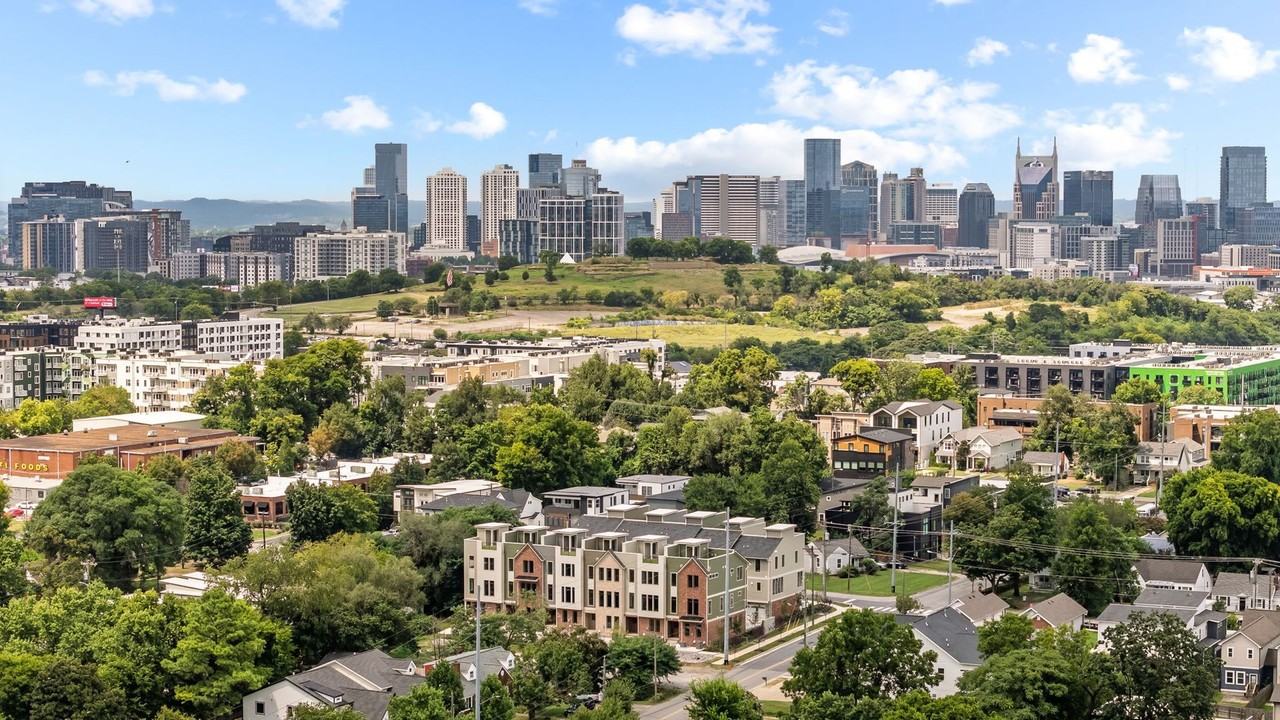 601 Southgate Ave - Photo 6 of 50