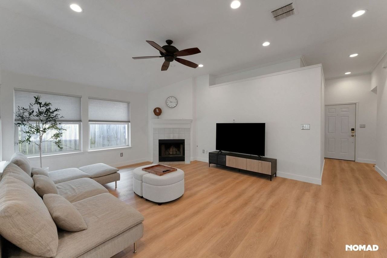 5613 Lomita Verde Cir - Photo 3 of 18