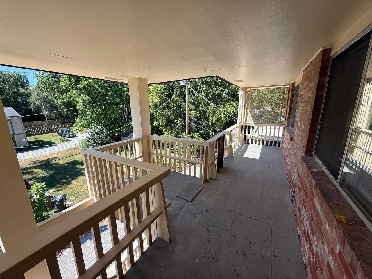 801 N Ann St #10 - Photo 5 of 19