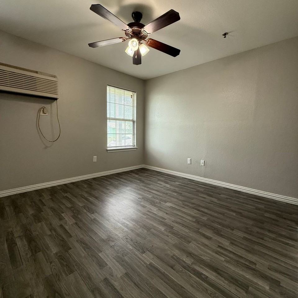 149 New Dallas Hwy - Photo 3 of 5