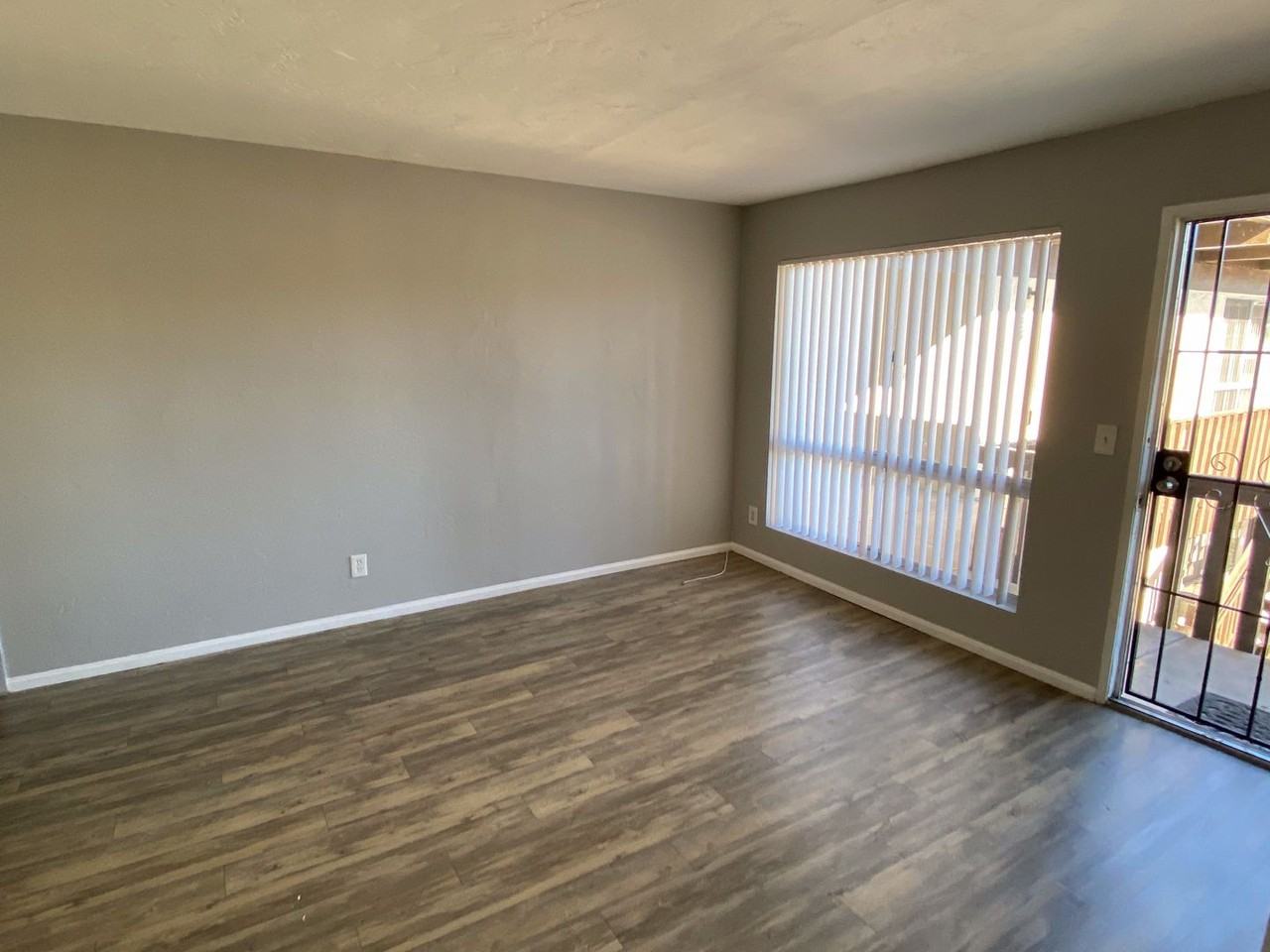 798 McClure St. - Photo 5 of 35