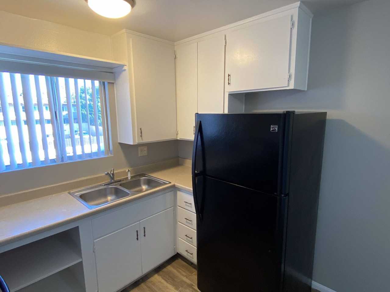 798 McClure St. - Photo 7 of 35