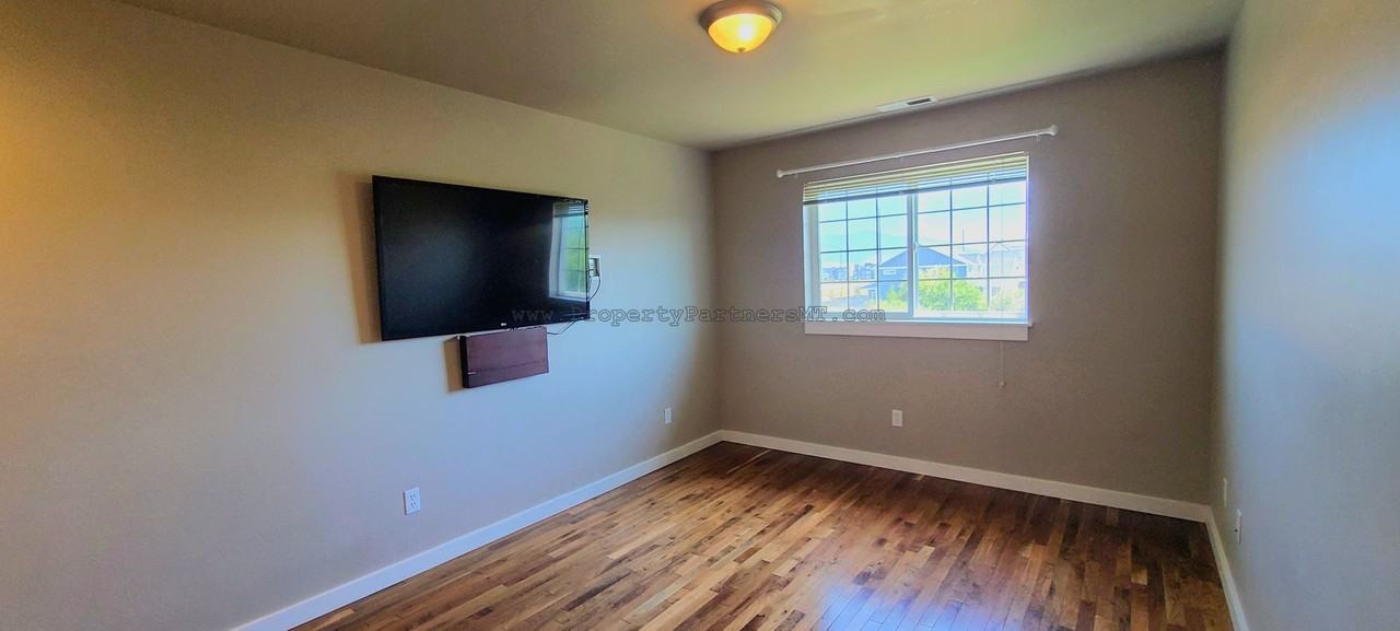 1240 Baxter Creek Way - Photo 7 of 18