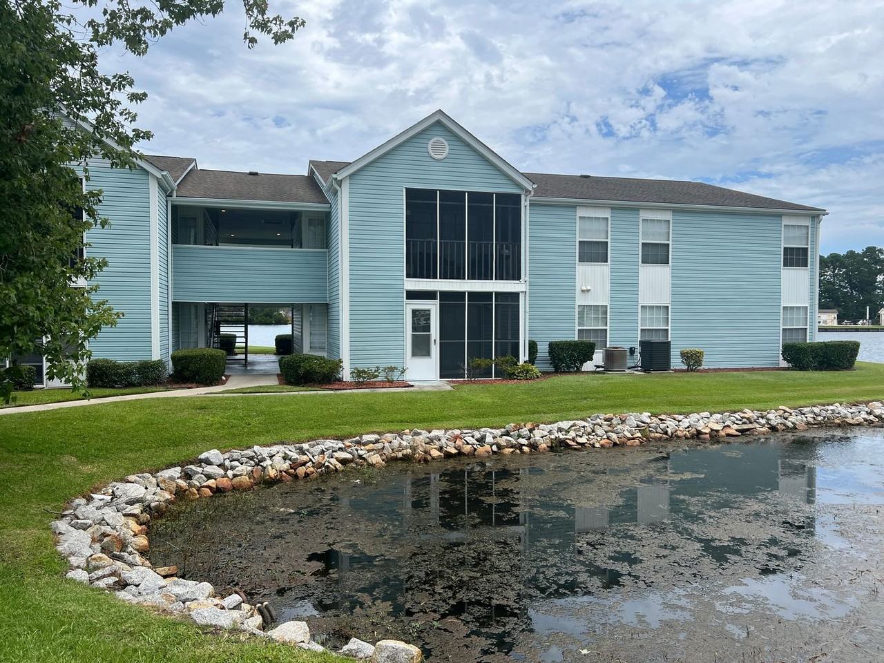 8835 Chandler Dr Apt B - Photo 3 of 19