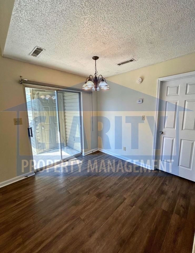 3413 Peerless Rd - Photo 5 of 22