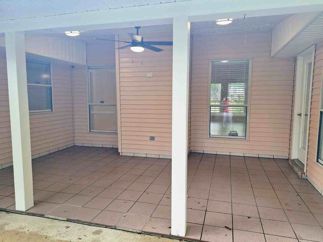 1410 Lake Village Blvd - Photo 6 of 32