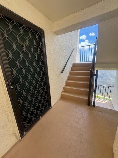 2469 S Washington Ave - Photo 3 of 18