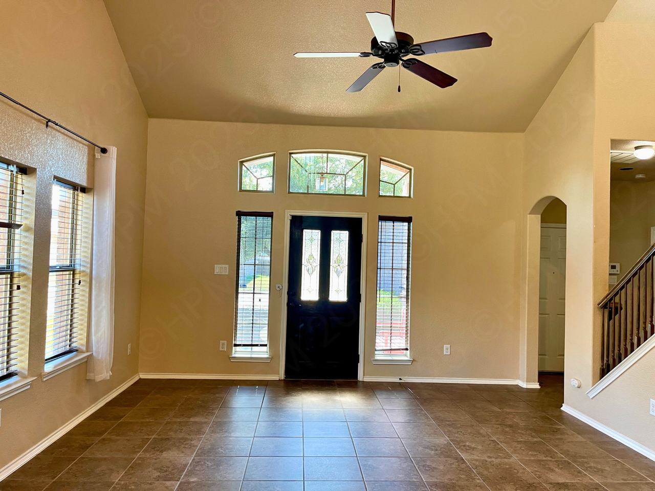 3843 Bogie Way - Photo 6 of 18